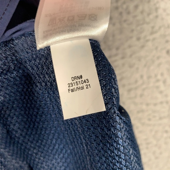 Eddie Bauer Guide Capri Pants Women's 10 Blue First Ascent Gorpcore NWT $70 - Picture 10 of 15